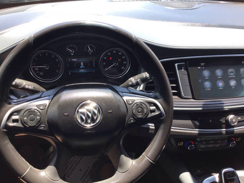2019 Buick Enclave Essence