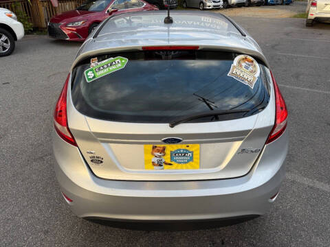 2012 Ford Fiesta SE