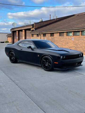 2018 Dodge Challenger for sale at Suburban Auto Sales LLC in Madison Heights MI