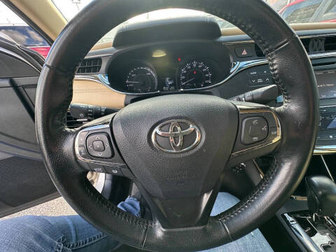 2013 Toyota Avalon Hybrid XLE Touring