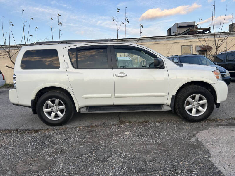 2014 Nissan Armada SV
