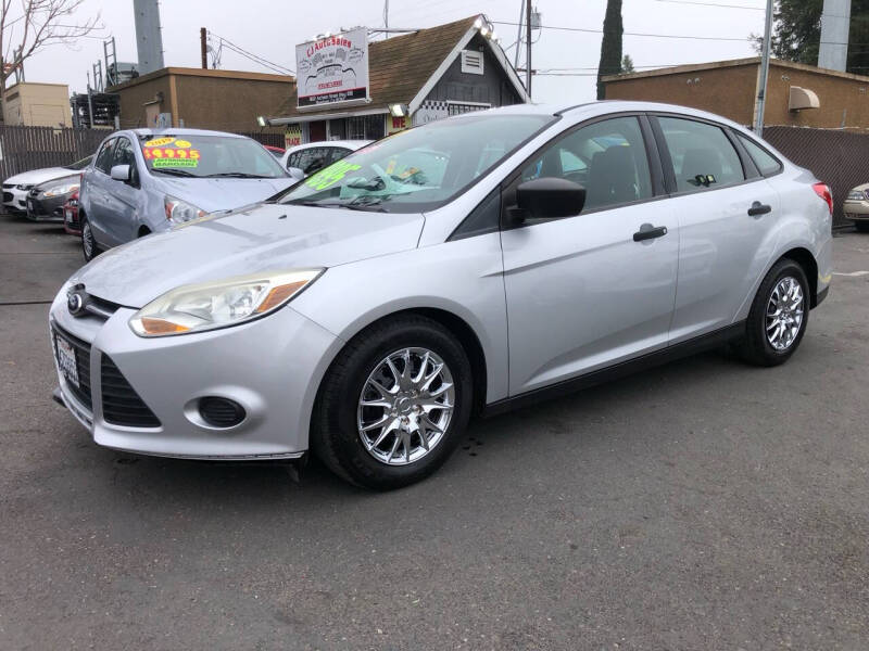 2013 Ford Focus for sale at C J Auto Sales in Riverbank CA