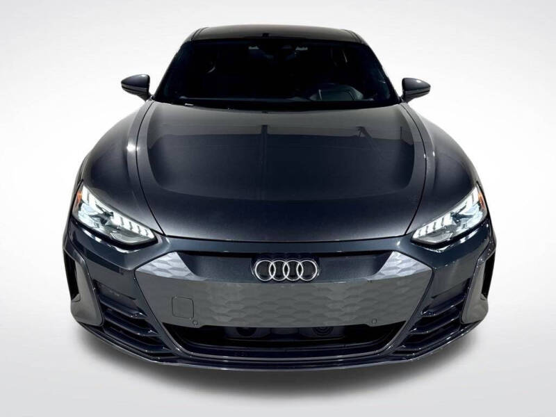 2023 Audi e-tron GT quattro Premium Plus