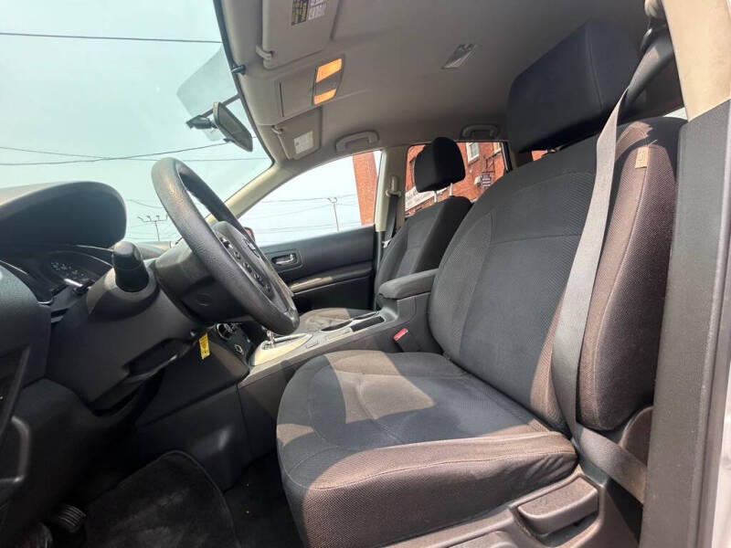 2015 Nissan Rogue Select S