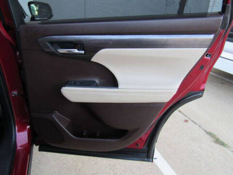 2022 Toyota Highlander Limited