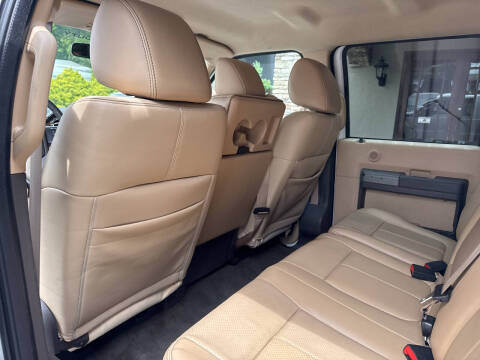 2011 Ford F-450 Super Duty Lariat