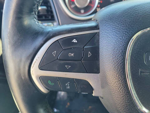2015 Dodge Challenger SXT Plus