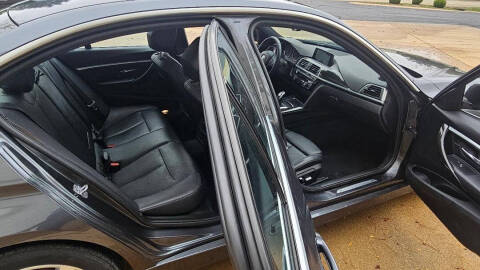 2017 BMW 3 Series 330i xDrive