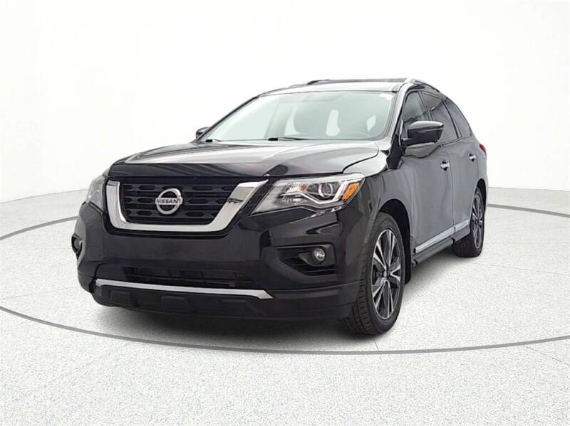 2017 Nissan Pathfinder Platinum