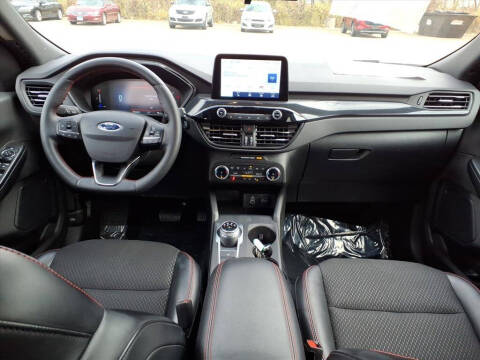 2025 Ford Escape ST-Line Select