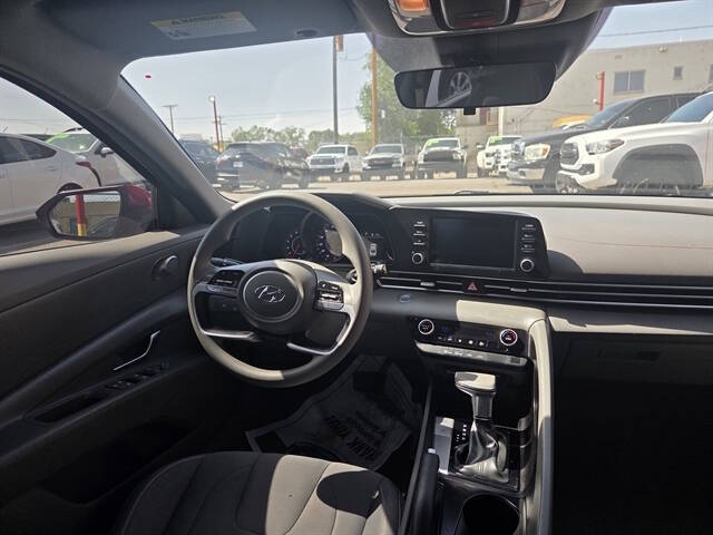 2023 Hyundai Elantra