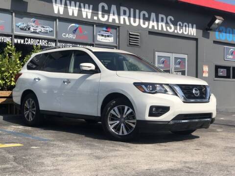 2020 Nissan Pathfinder for sale at CARUCARS LLC in Miami FL