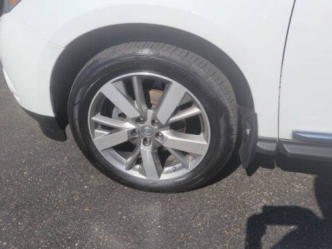 2014 Nissan Pathfinder Platinum