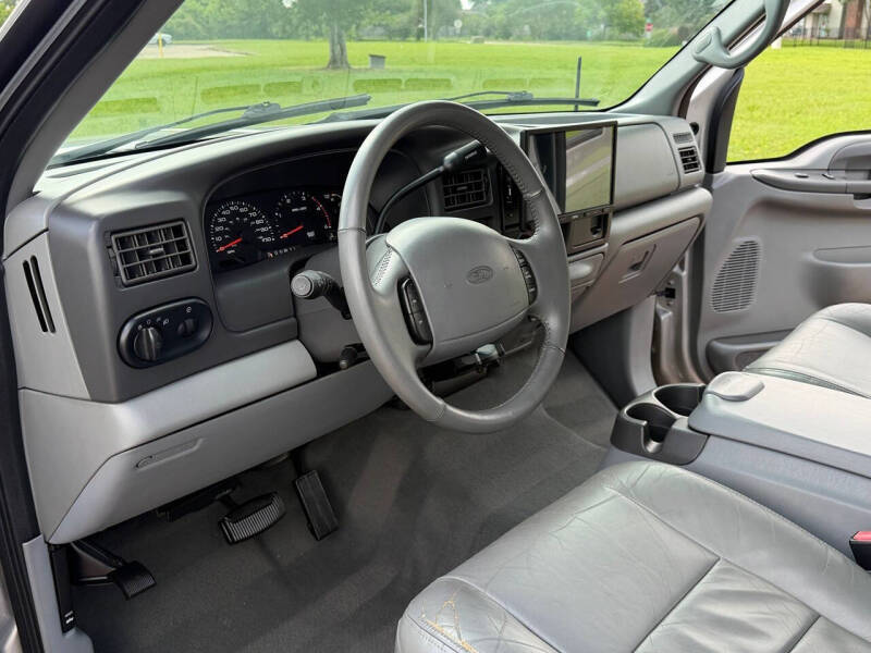 2002 Ford Excursion XLT