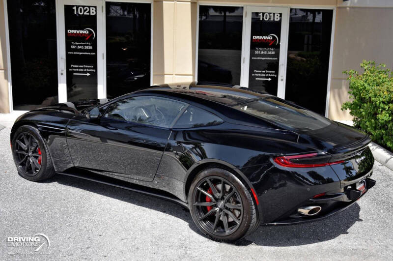 2018 Aston Martin DB11 V12