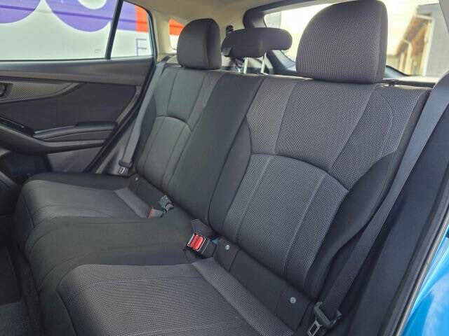 2019 Subaru Impreza 2.0i