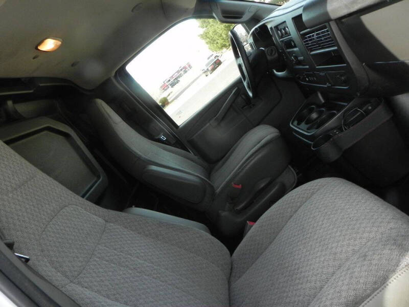 2019 Chevrolet Express 2500