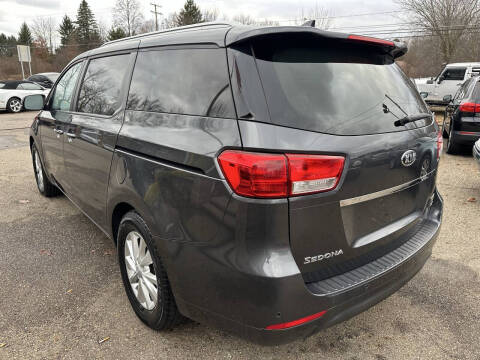 2016 Kia Sedona LX