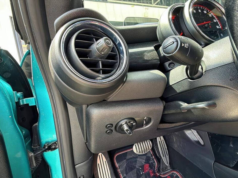 2019 MINI Convertible John Cooper Works