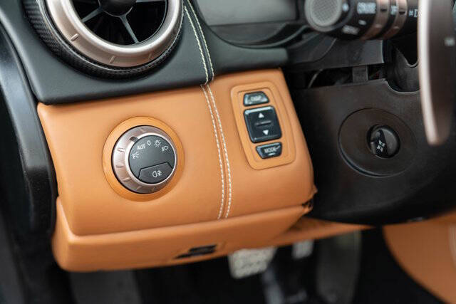 2012 Ferrari California 23