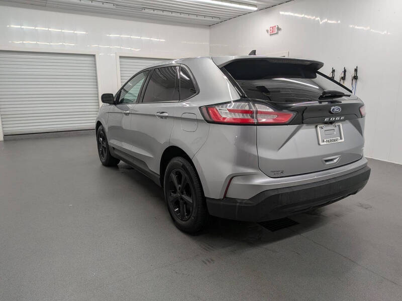 2024 Ford Edge SE