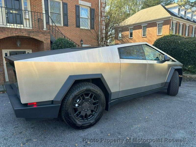 2024 Tesla Cybertruck