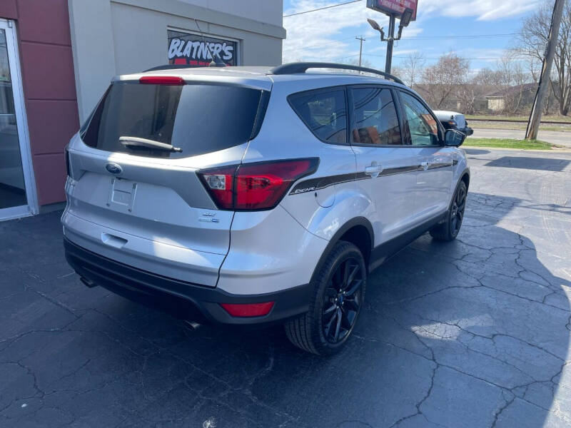 2019 Ford Escape SE photo 6