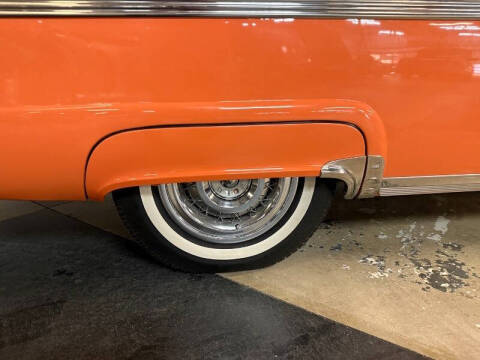 1956 Ford Sunliner