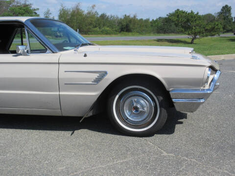 1965 Ford Thunderbird