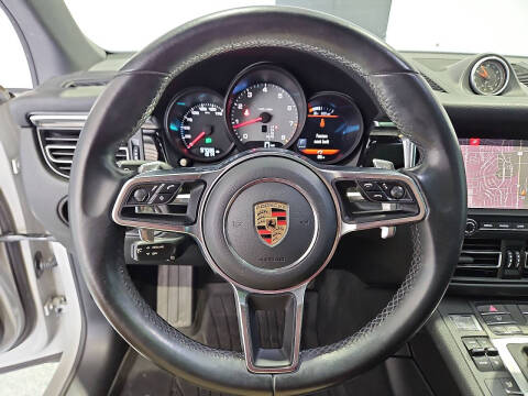 2019 Porsche Macan S