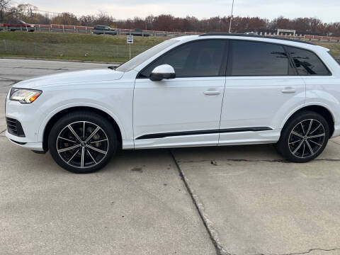2020 Audi Q7 quattro Premium Plus 55 TFSI