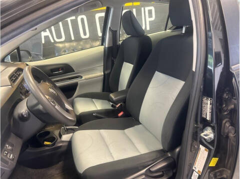 2013 Toyota Prius c Three