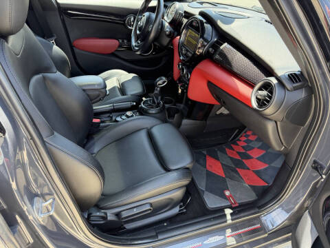 2015 MINI Hardtop 4 Door Cooper S