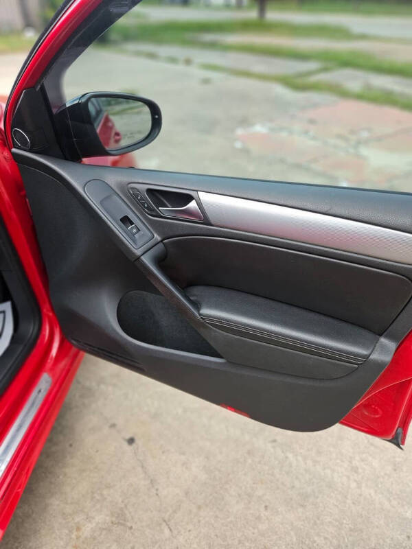 2012 Volkswagen Golf R 4Motion