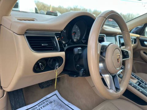 2016 Porsche Macan S