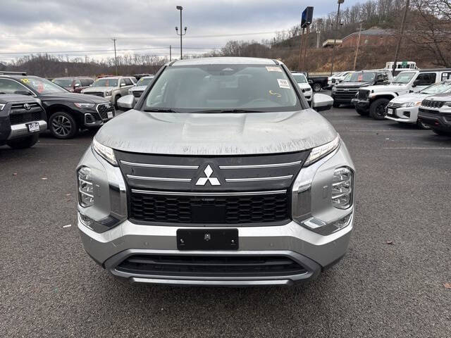 2025 Mitsubishi Outlander