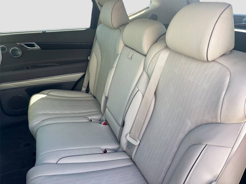 2022 Genesis GV80 2.5T