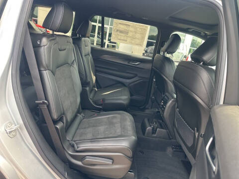 2025 Jeep Grand Cherokee L Altitude X