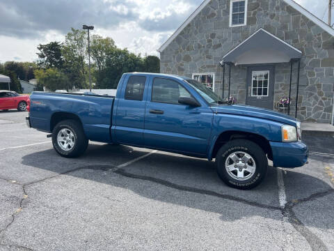 2006 Dodge Dakota for sale at PENWAY AUTOMOTIVE in Chambersburg PA