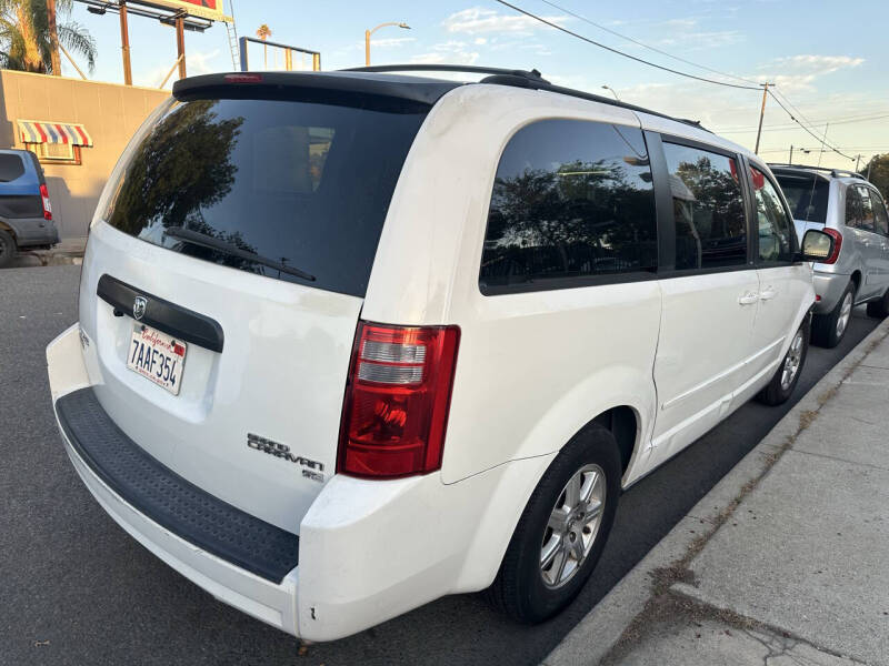2009 Dodge Grand Caravan SE