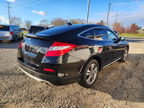 2014 Honda Crosstour for sale at Cox Cars & Trux in Edgerton WI