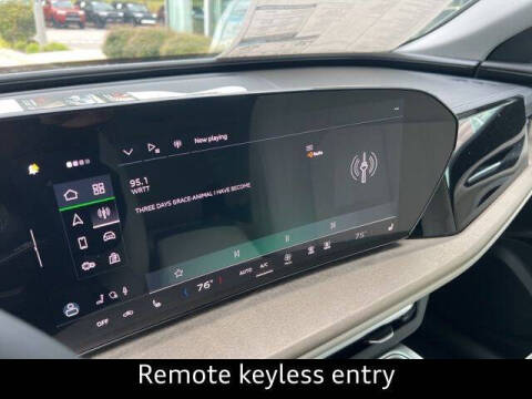 2025 Audi Q5 quattro Premium TFSI