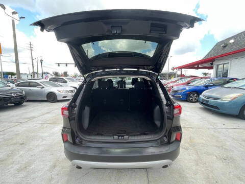 2025 Ford Escape Active