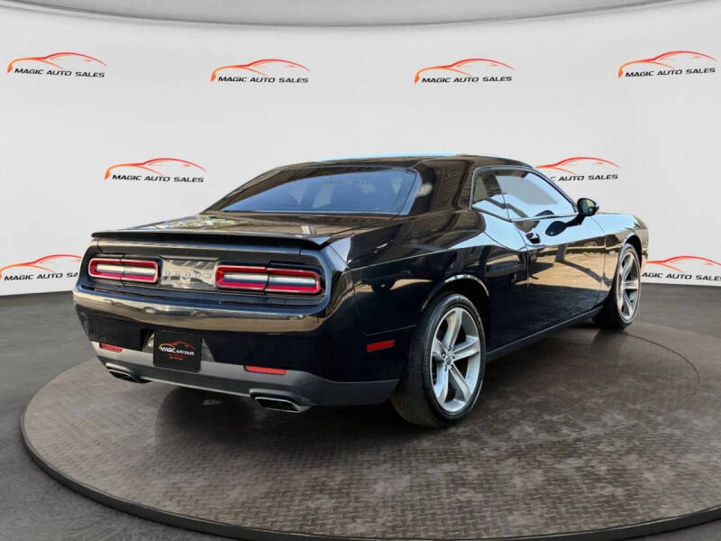 2016 Dodge Challenger