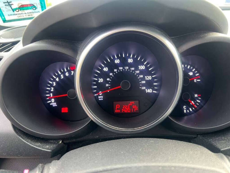 2012 Kia Soul +