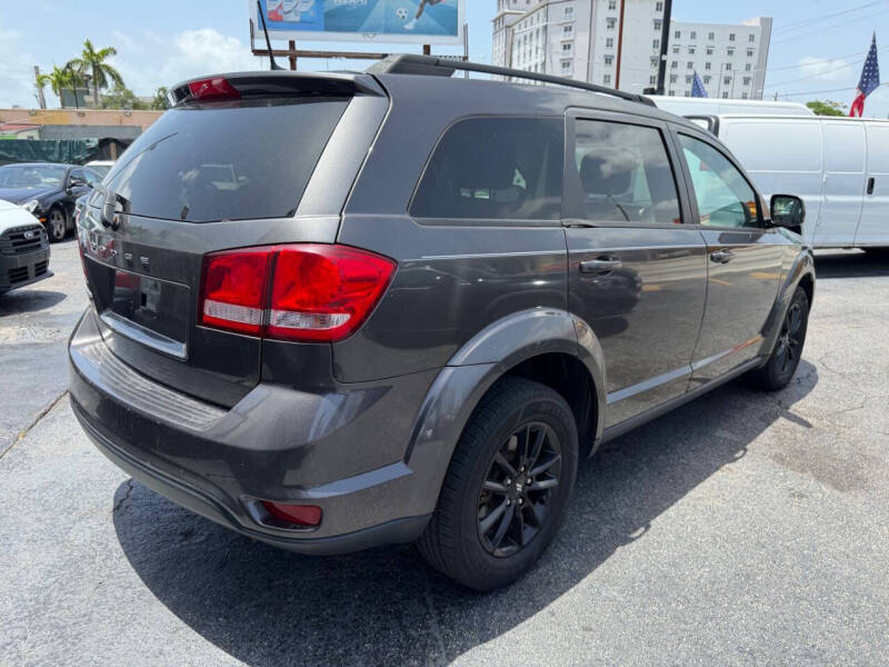2019 Dodge Journey SE