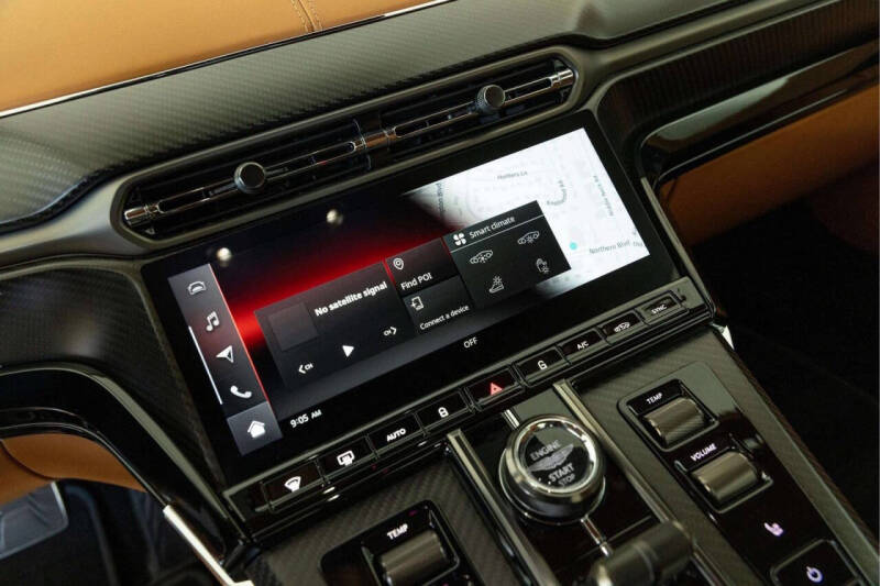 2025 Aston Martin Vantage