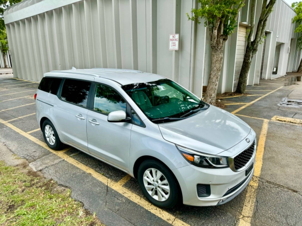 2018 Kia Sedona for sale at PJ AUTO in Margate, FL