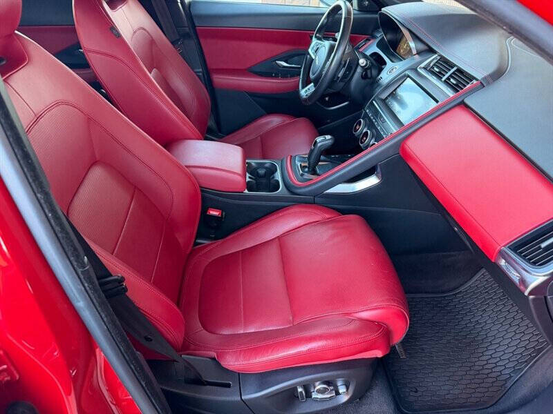 2020 Jaguar E-PACE P300 R-Dynamic HSE