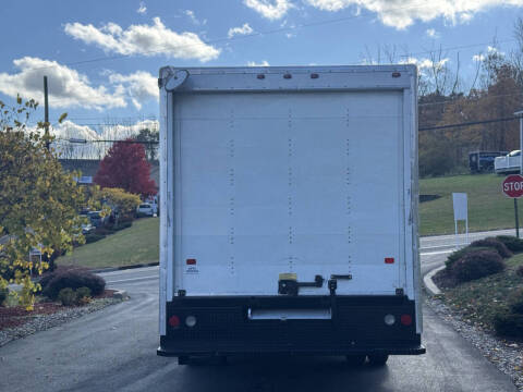 2018 Ford E-Series E-350 SD